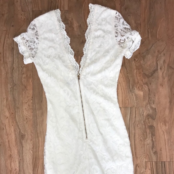 Tobi lace bodycon dress - Picture 3 of 4